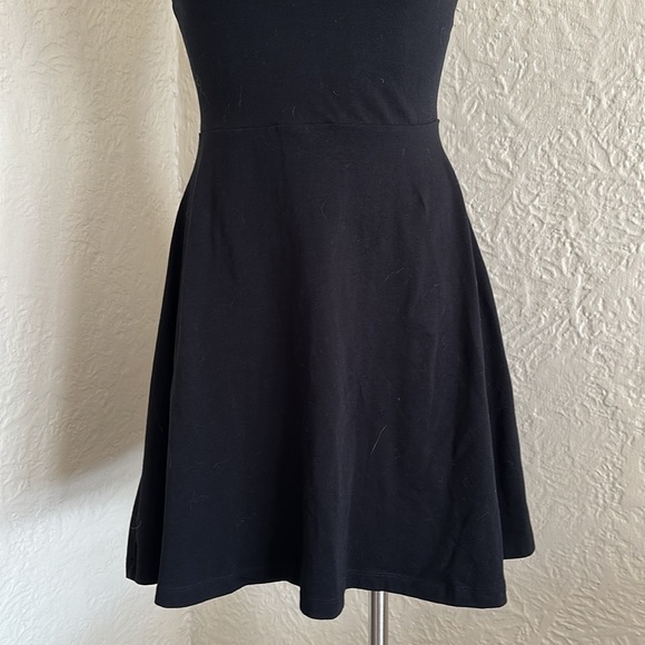 Express Black Strappy Skater Dress NWT Small - Picture 4 of 9